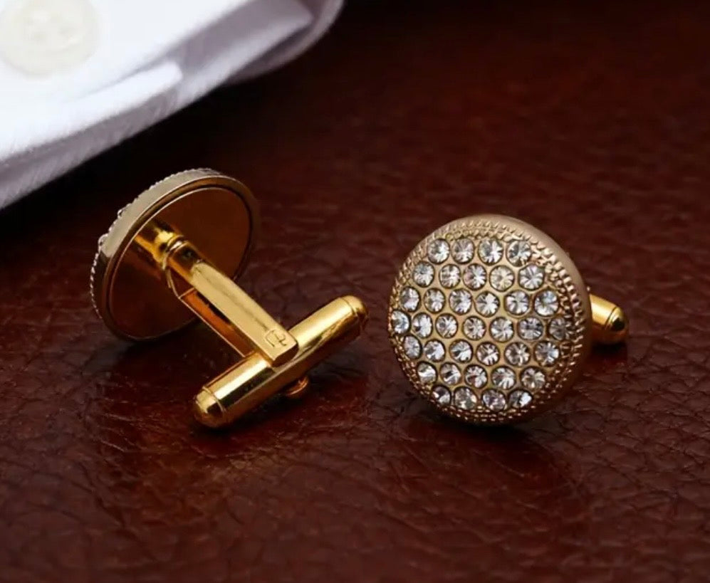 Gold crystal round cufflinks