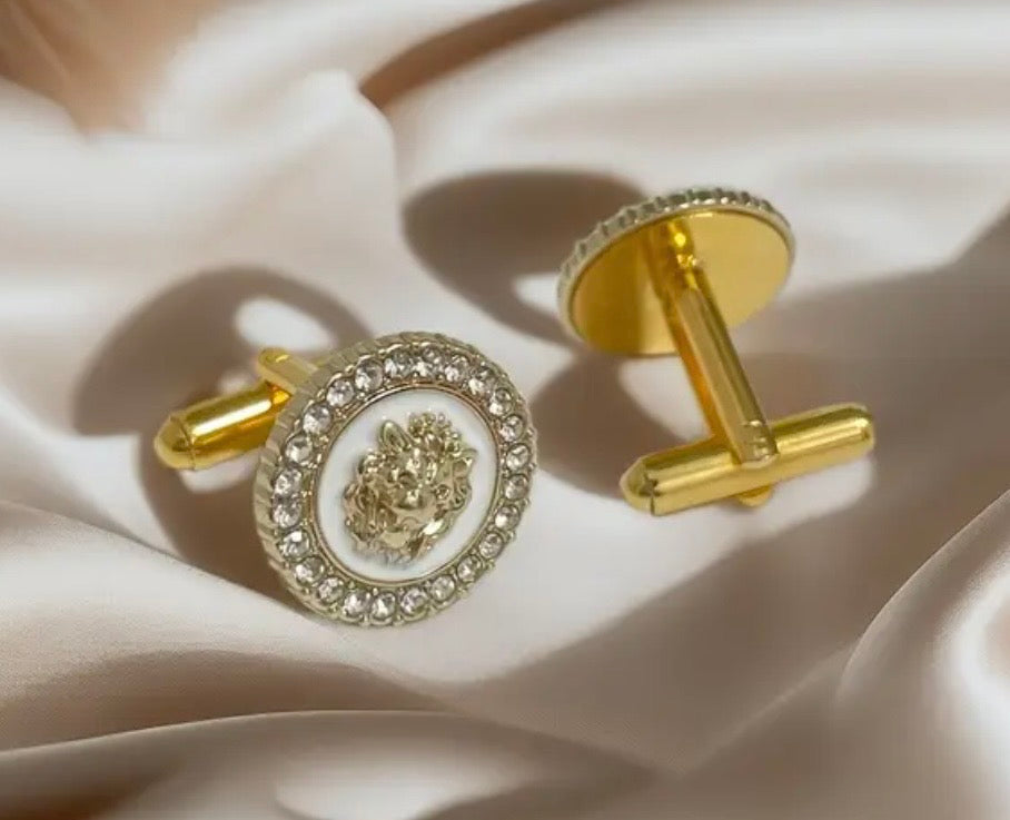 Gold crystal round cufflinks