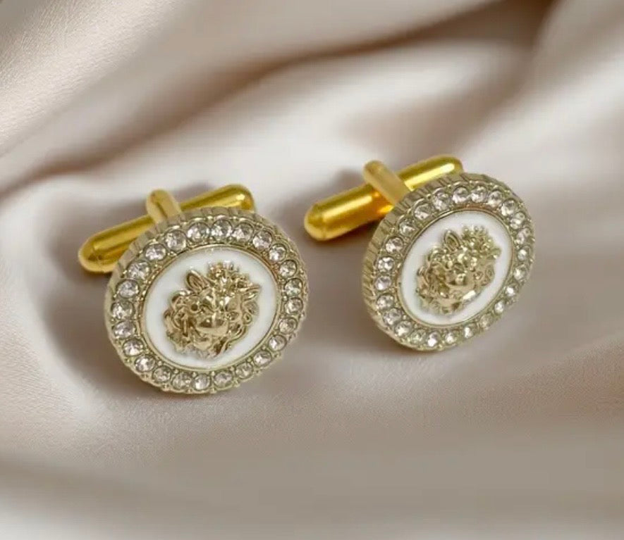Gold crystal round cufflinks