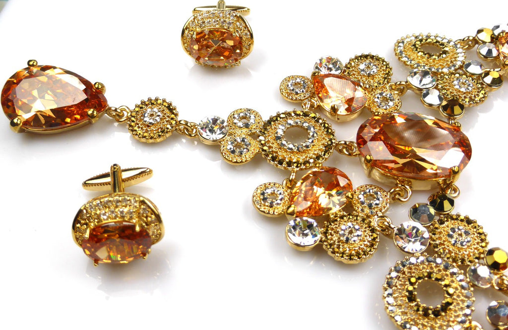 Gold Necklace & matching Cufflinks