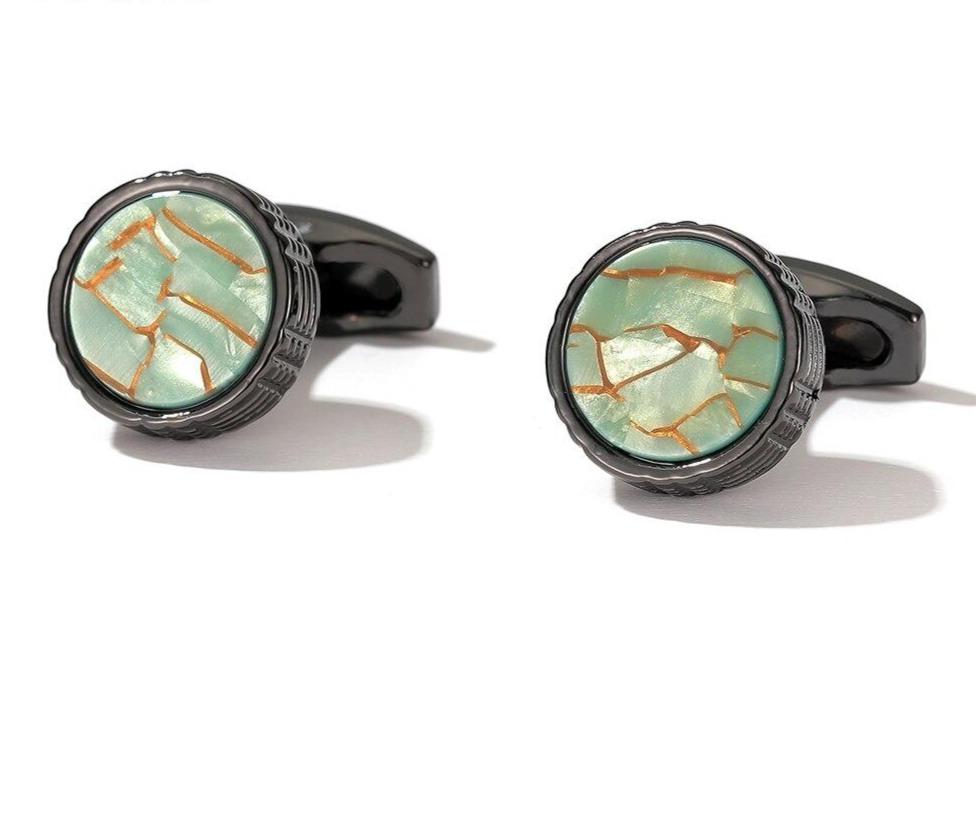 BLACK GUN ROUND CUFFLINKS
