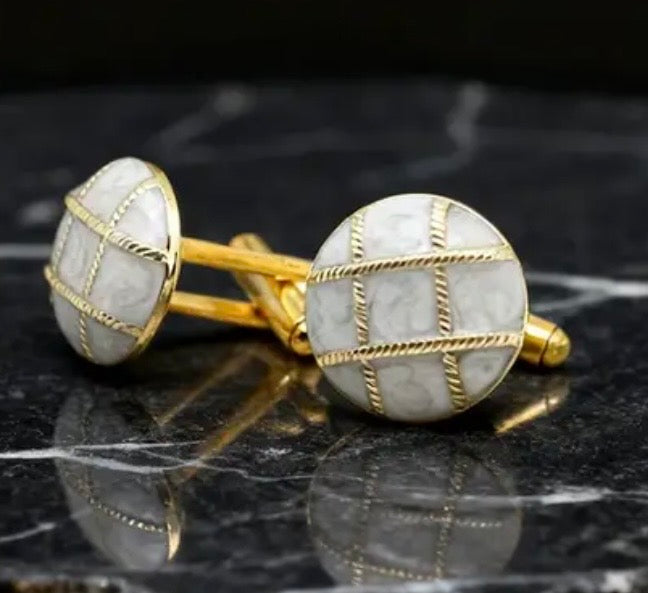 Gold mother pearl round cufflinks