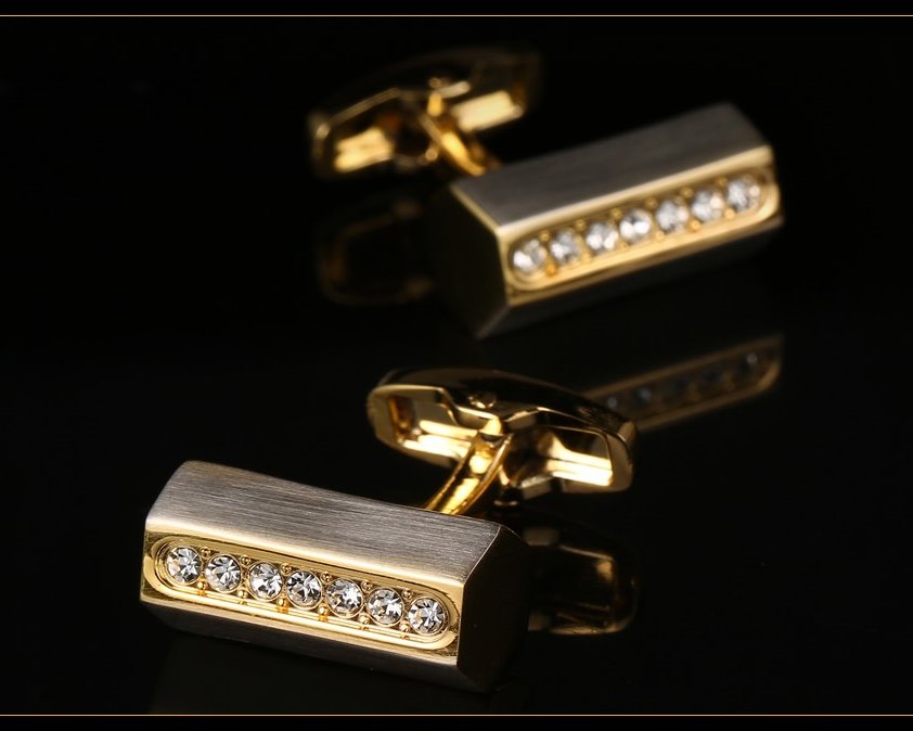 GOLD CRYSTAL CUFFLINKS