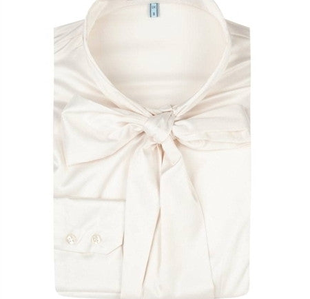 CREAM FITTED SATIN SHIRT - PUSSY BOW