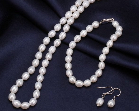 White Small Rice Pearl Jewellery Set