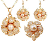 Jewellery Set with Pearls and Crystals