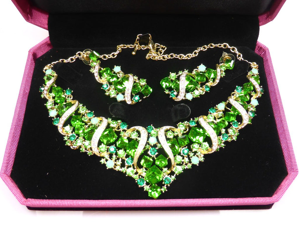Green Crystal Necklace & earrings