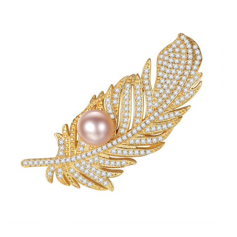 Elegant Pearl Flower Brooch