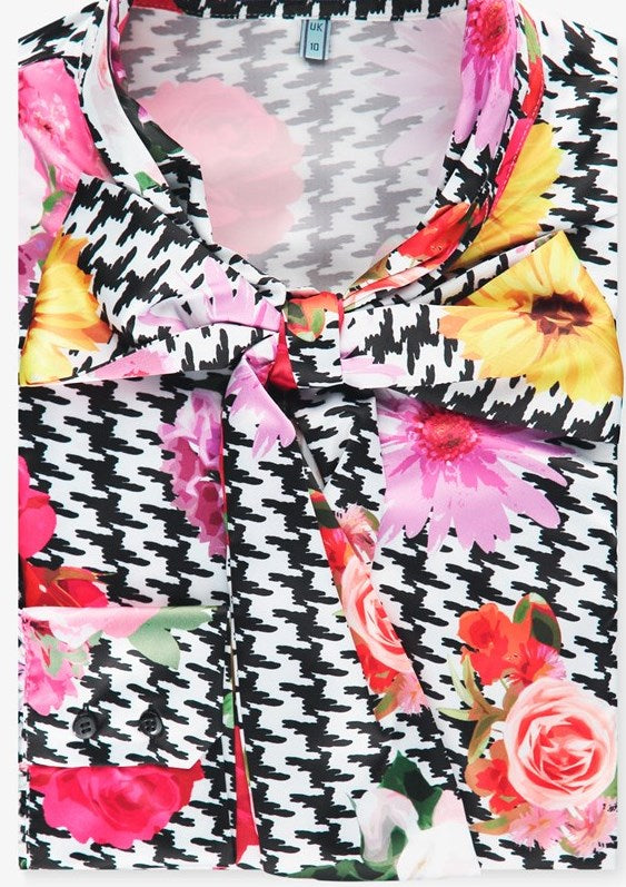 Floral Print Fitted Satin Blouse